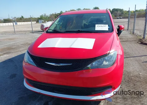 2023 Chrysler Voyager Lx из США, поврежденный, VIN 2C4RC1CG7PR516742